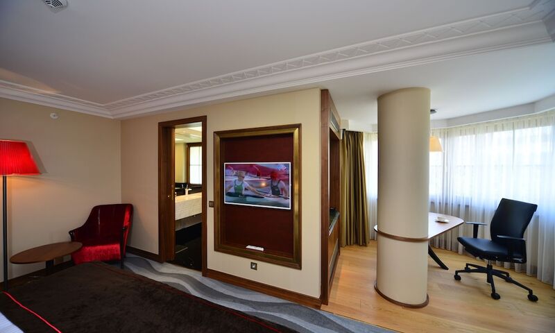 Warwick Ankara