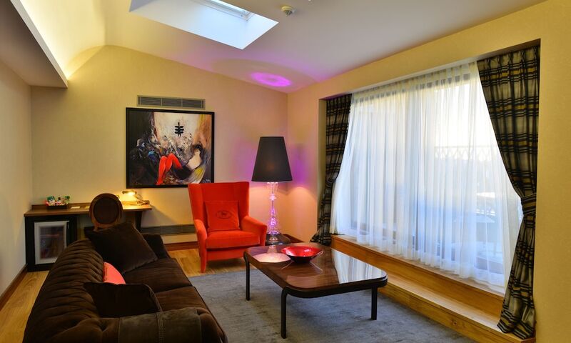Warwick Ankara