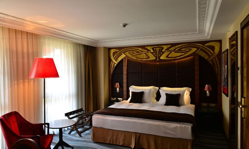 Warwick Ankara