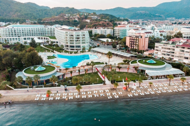 Green Nature Diamond