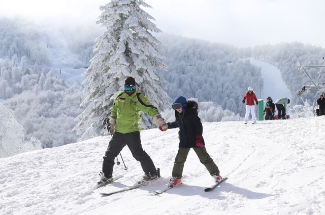 GÜNÜBİRLİK KARTEPE KAYAK TURU YILBAŞI ÖZEL