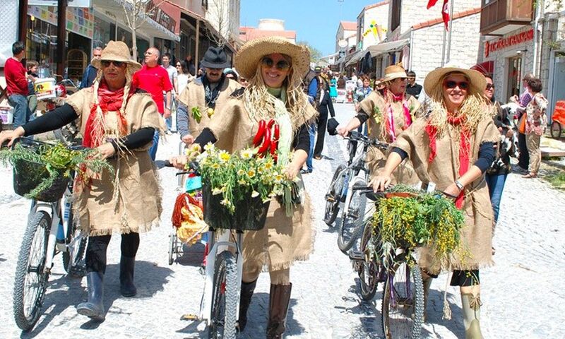 Alaçatı Ot Festivali Turu